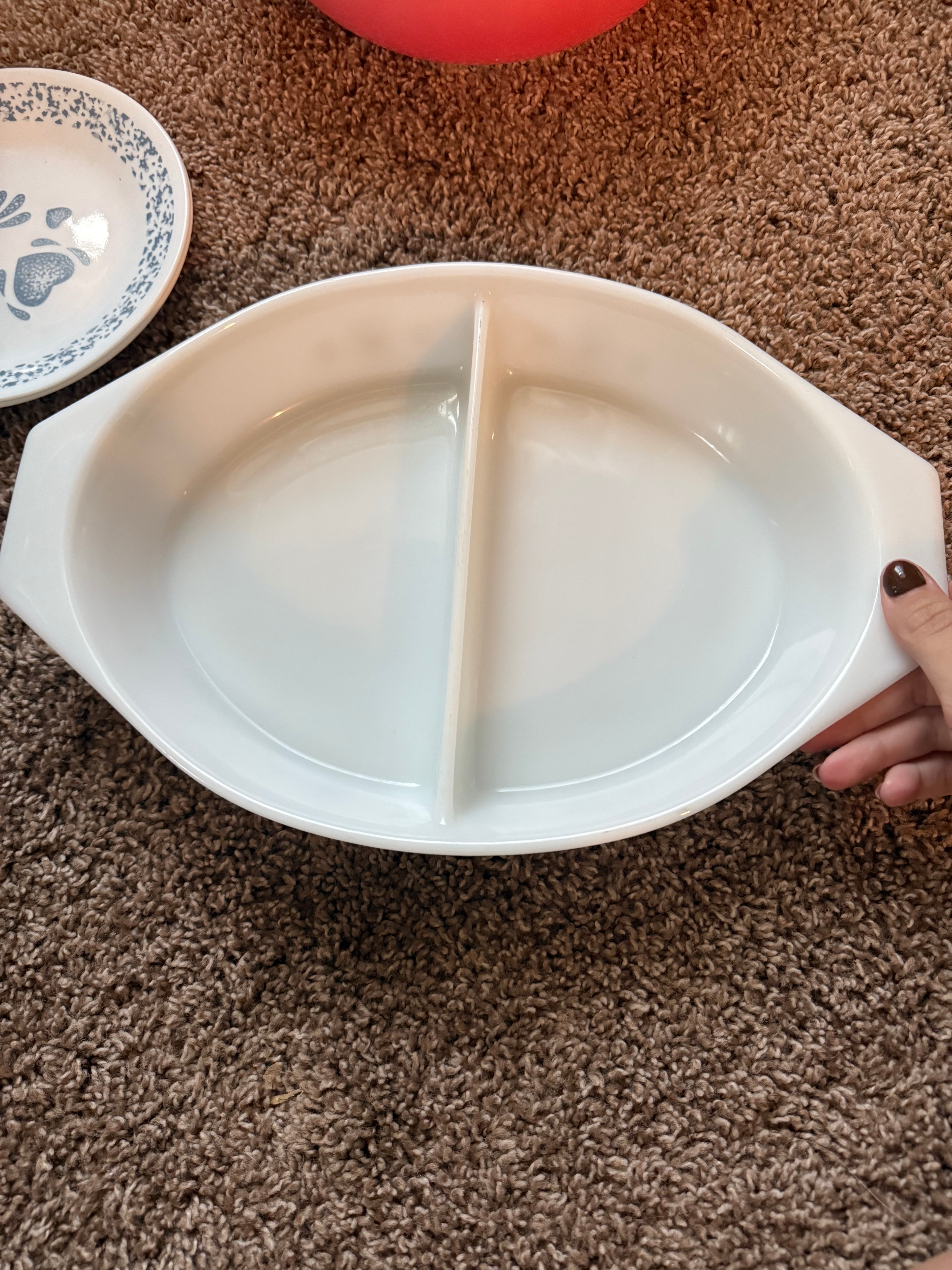 Vintage Pyrex Town and Country 1-1/2qt Oval Divided Casserole Dish with Lid