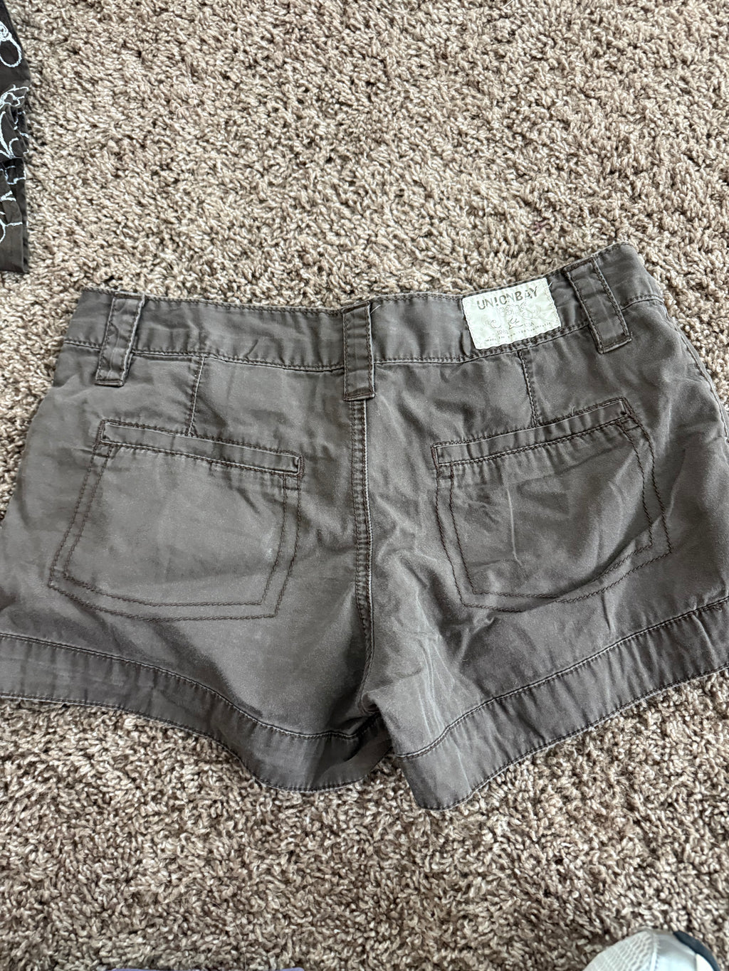 Y2K Union Bay Brown Cargo Shorts