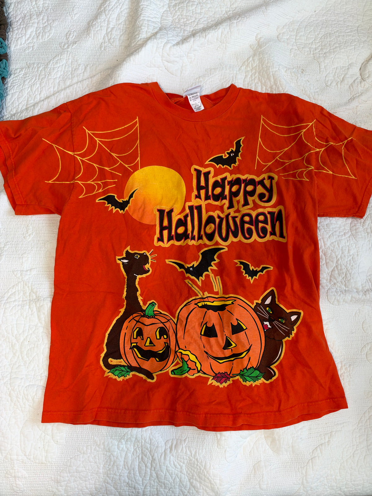 Vintage Happy Halloween Graphic