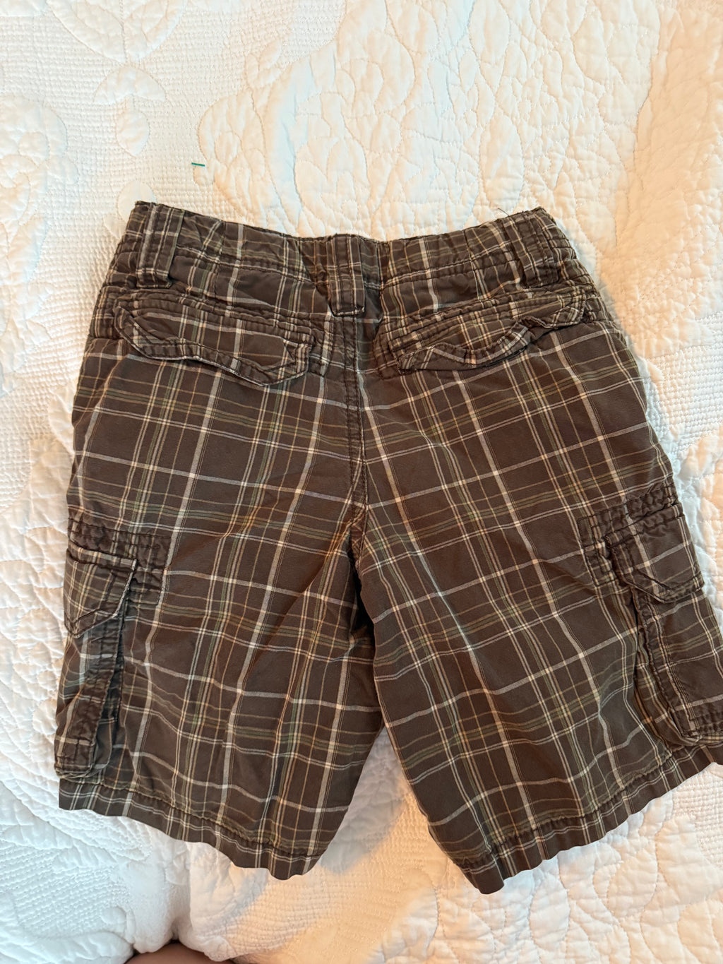 Y2K Old Navy Brown and Green Plaid Cargo Shorts