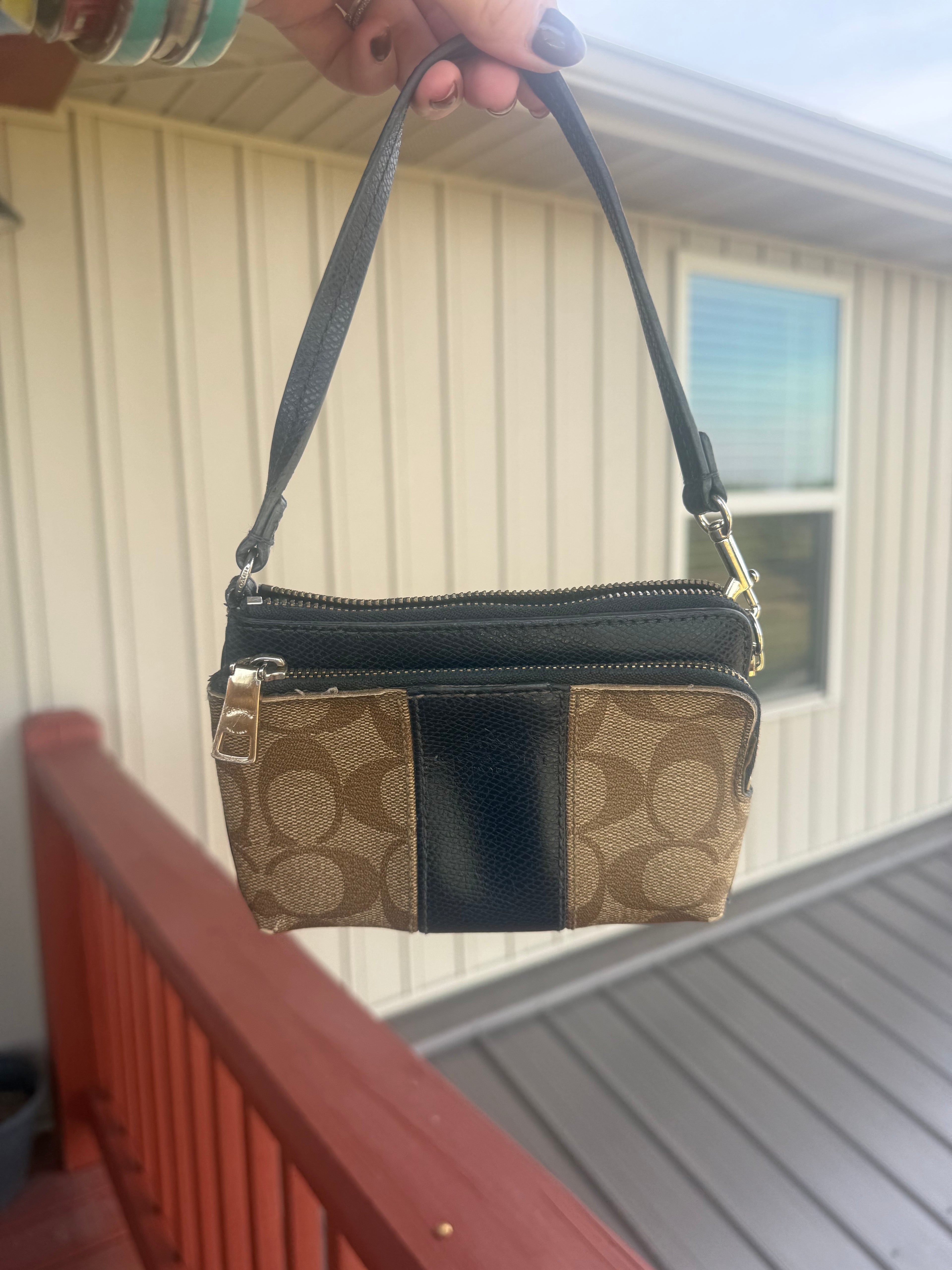 Vintage Coach Wallet/Wristlet