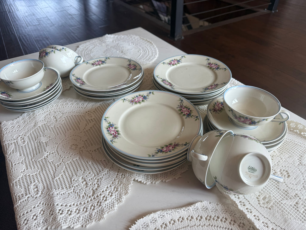 Vintage Edelstein Bavaria Dinnerware Set • 34pc