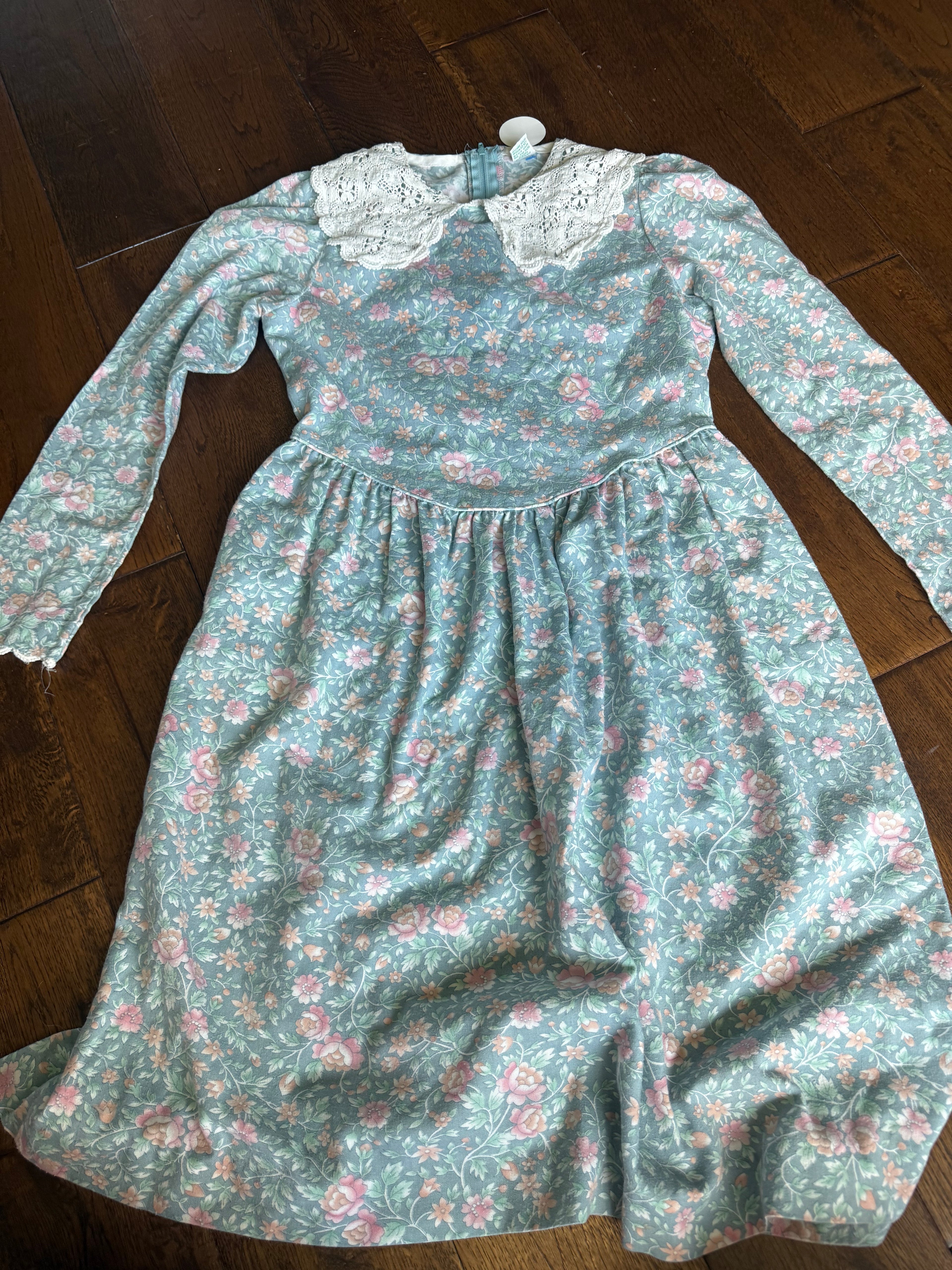 Vintage Dusty Floral Dress