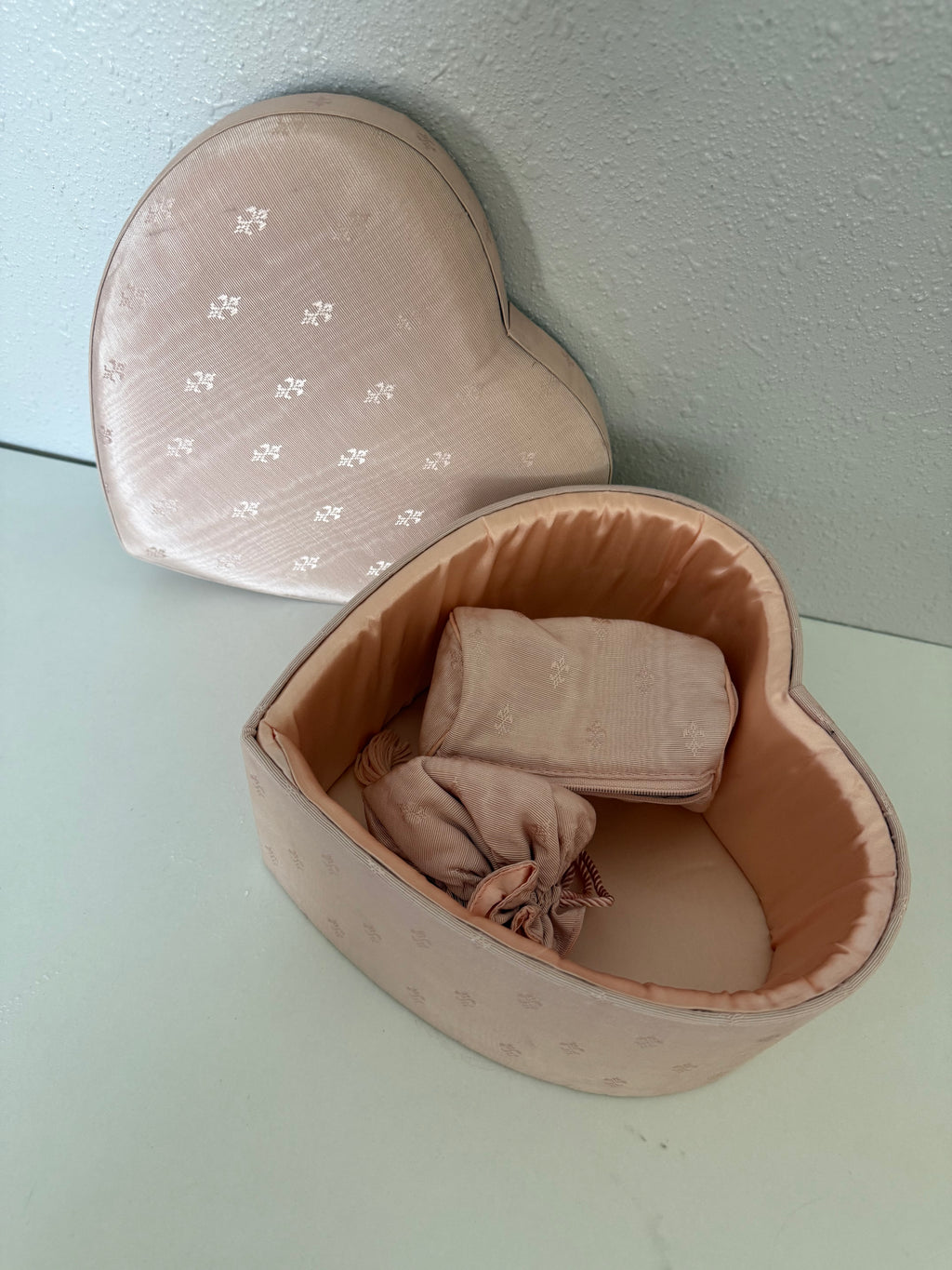 Heart Shaped Keepsake/Vanity Box
