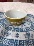 Vintage Pyrex Spring Blossom Mixing Bowl #401