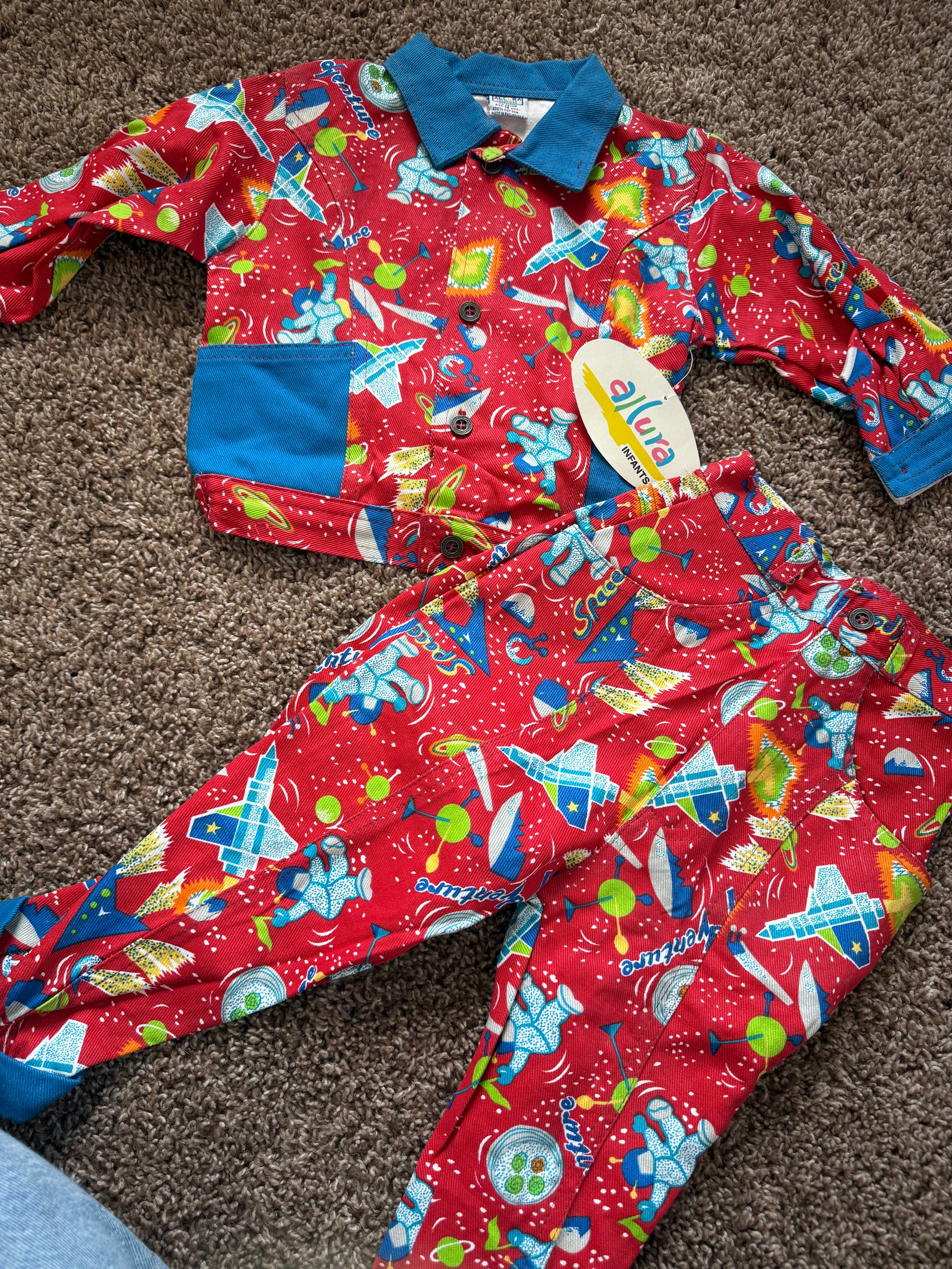 NWT Vintage Space Set