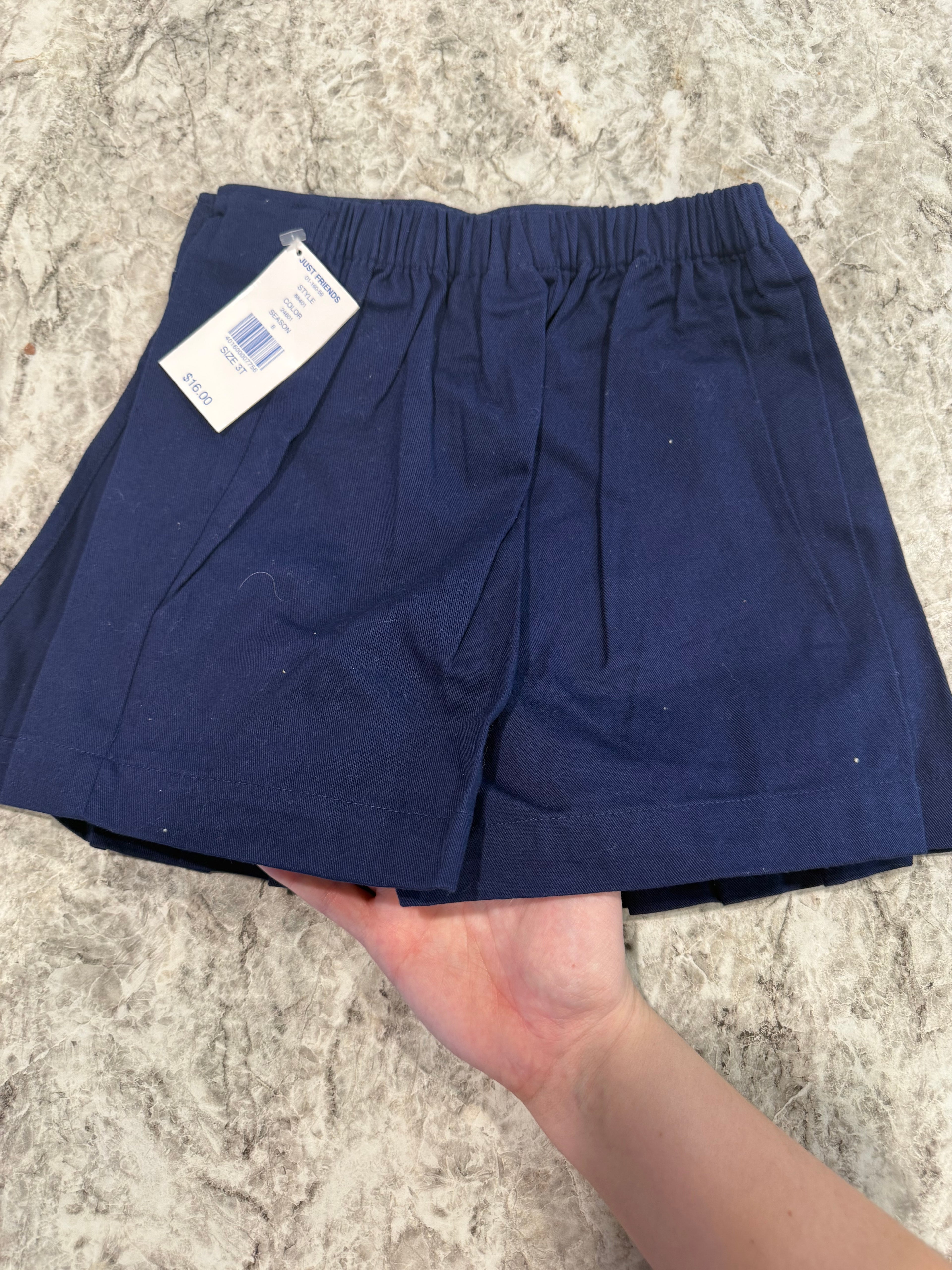 NWT Vintage Navy Pleated Skort
