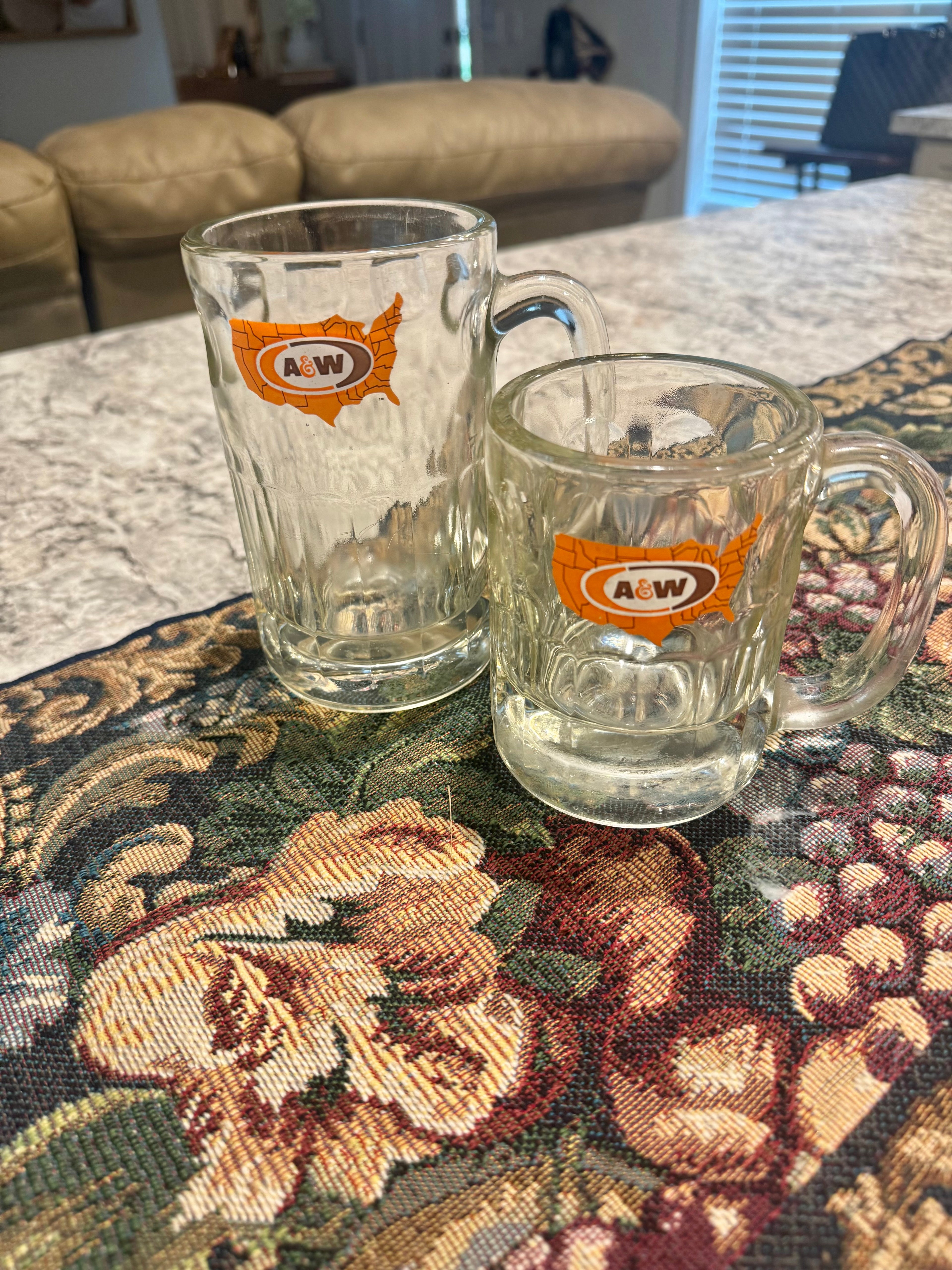 78’ A&W Tall and Short Glass Pair