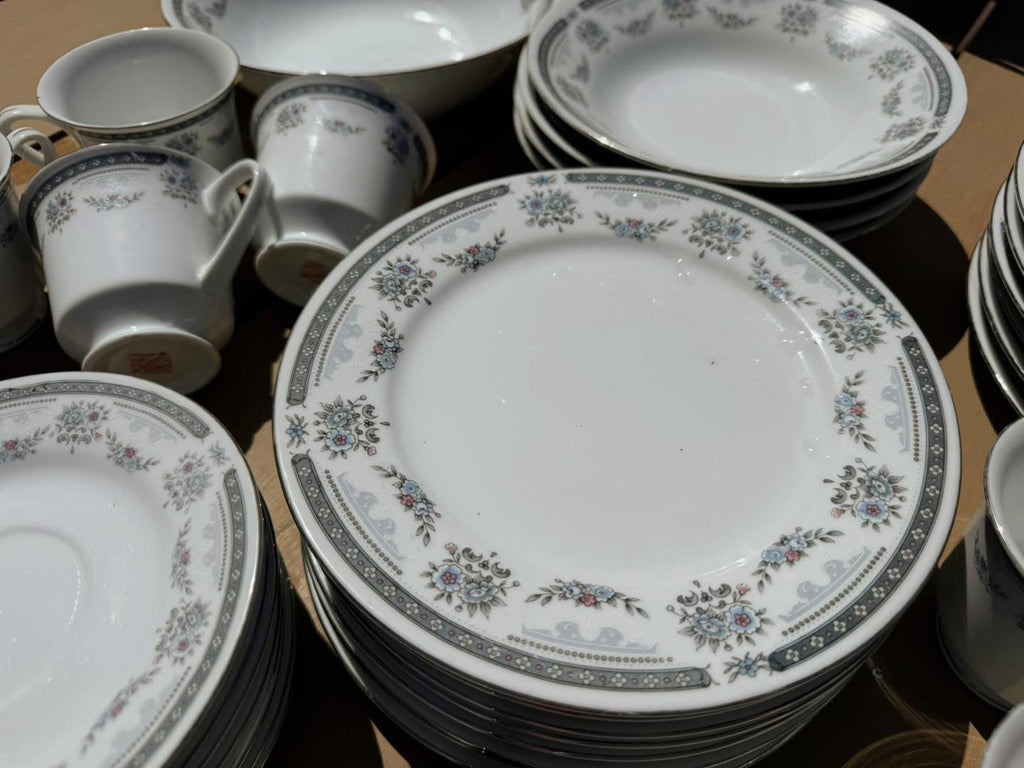 38pc Blues Fine China Set
