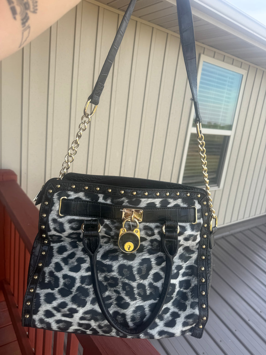 Y2K Black and White Leopard Purse with Red Interior
