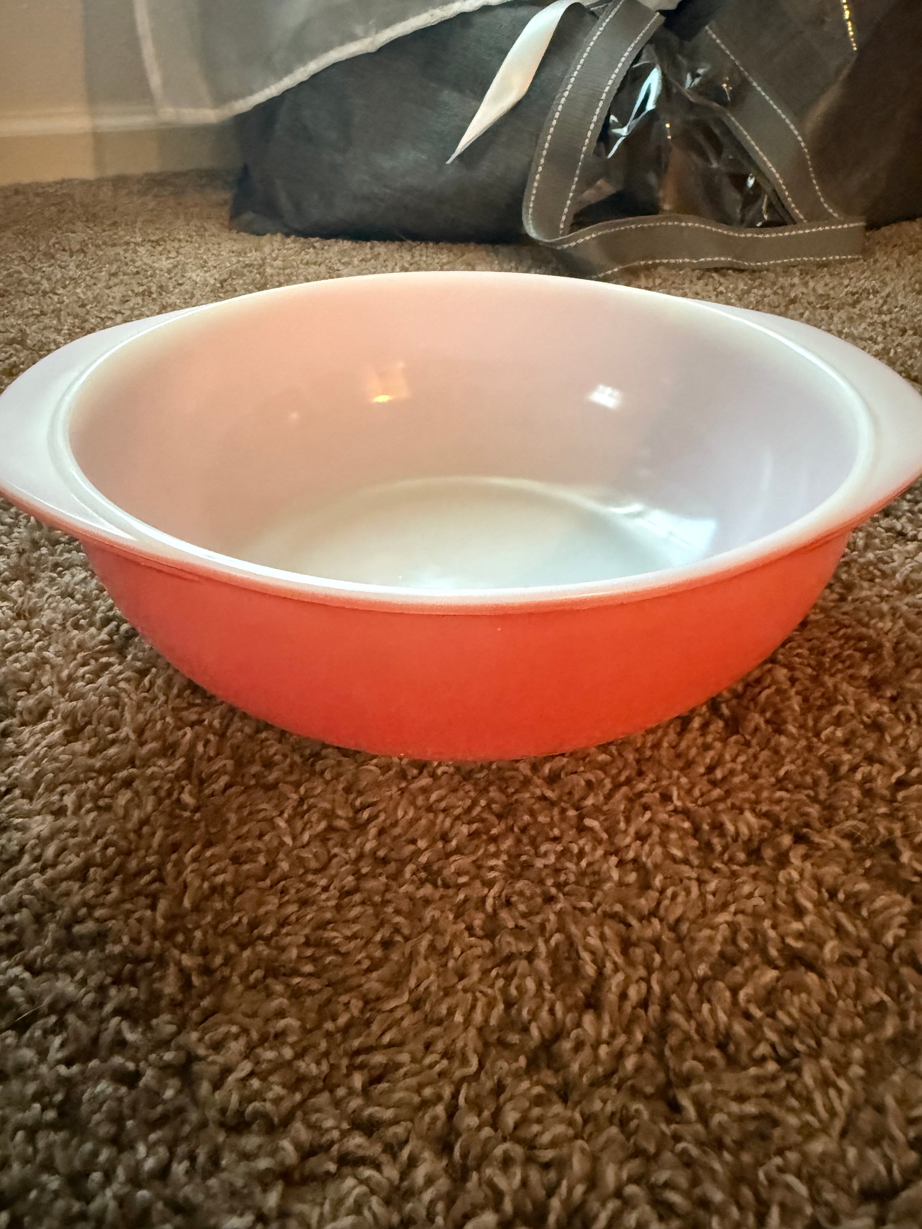 Vintage Pyrex Flamingo Bowl #024 2QT