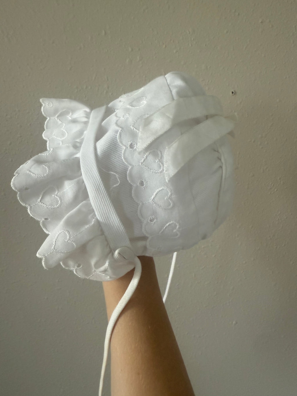 Vintage White Bonnet
