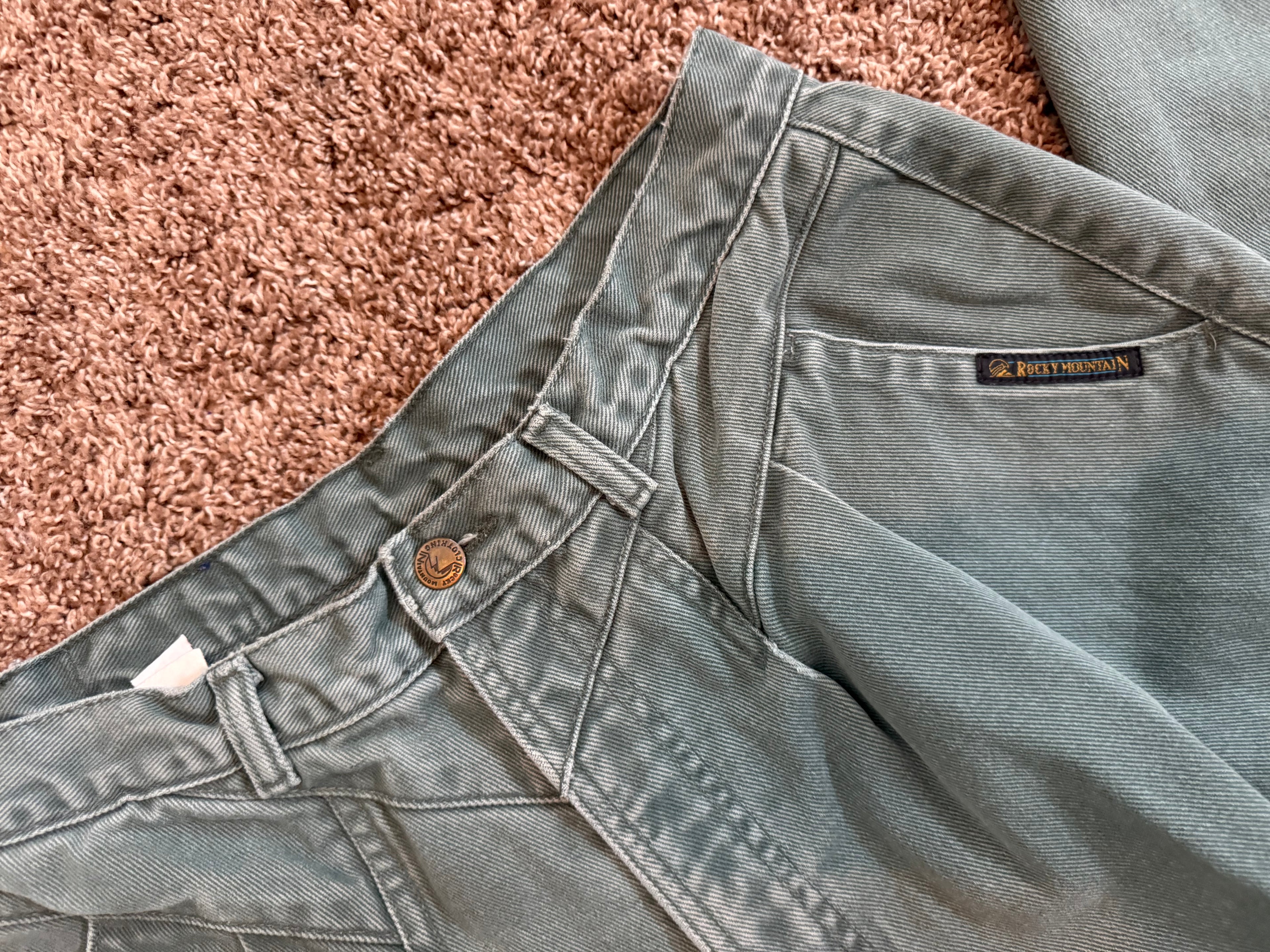 Vintage Olive Rockies