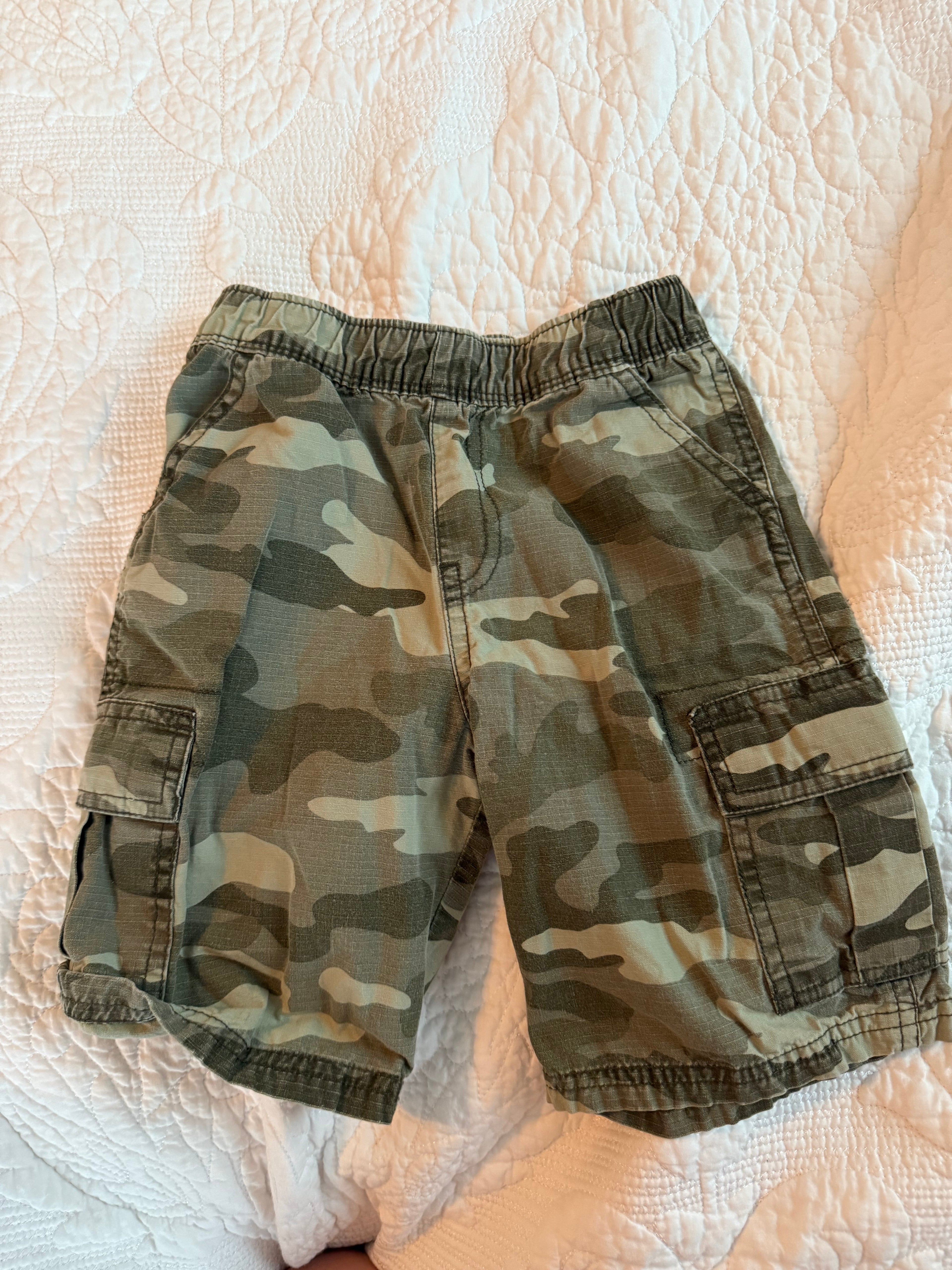 Y2K Camo Cargo Shorts