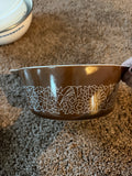 Vintage Woodland Pyrex 475-B