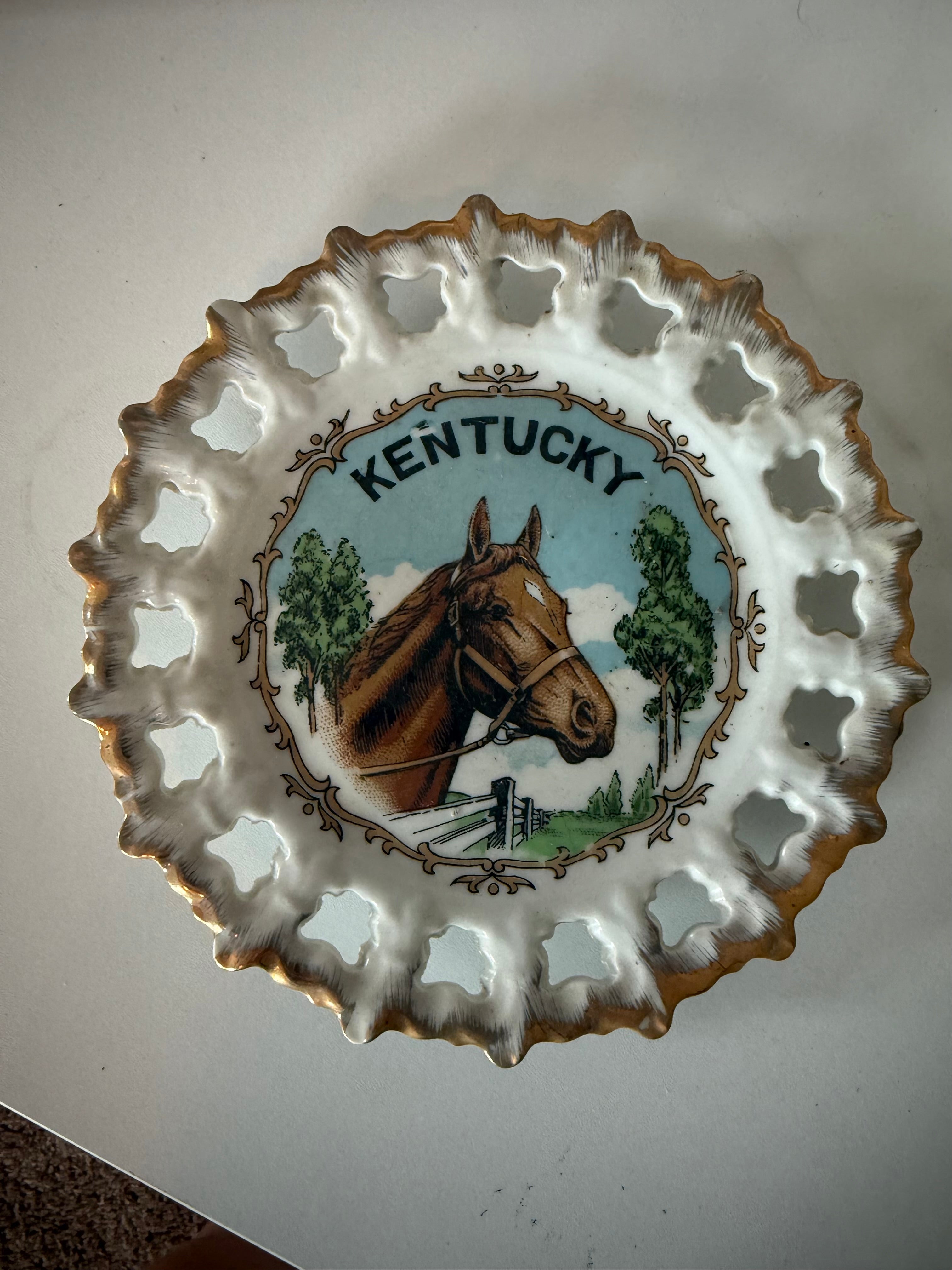Vintage Decorative "Kentucky" Horse Plate