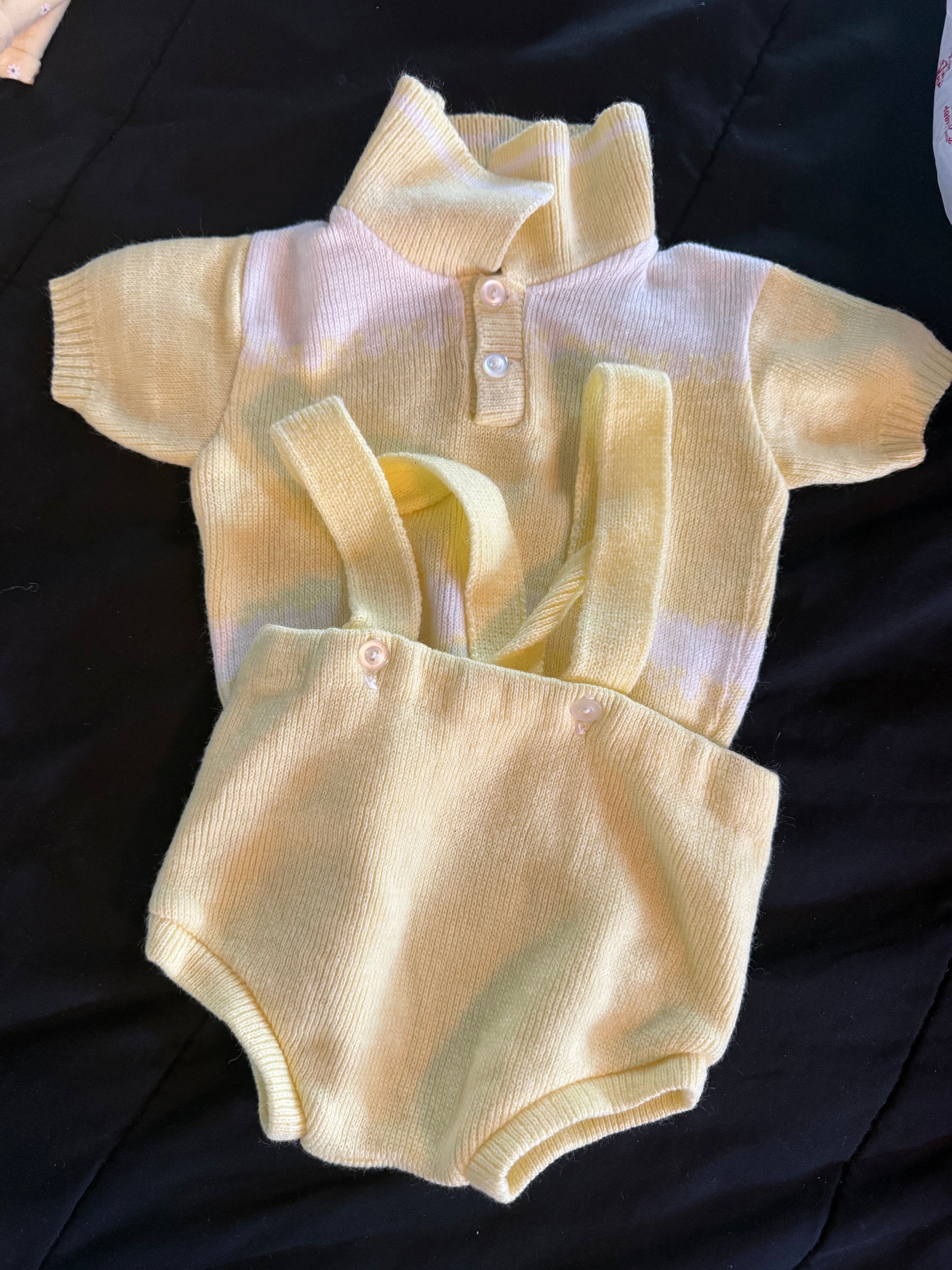 Vintage Yellow Knit Outfit