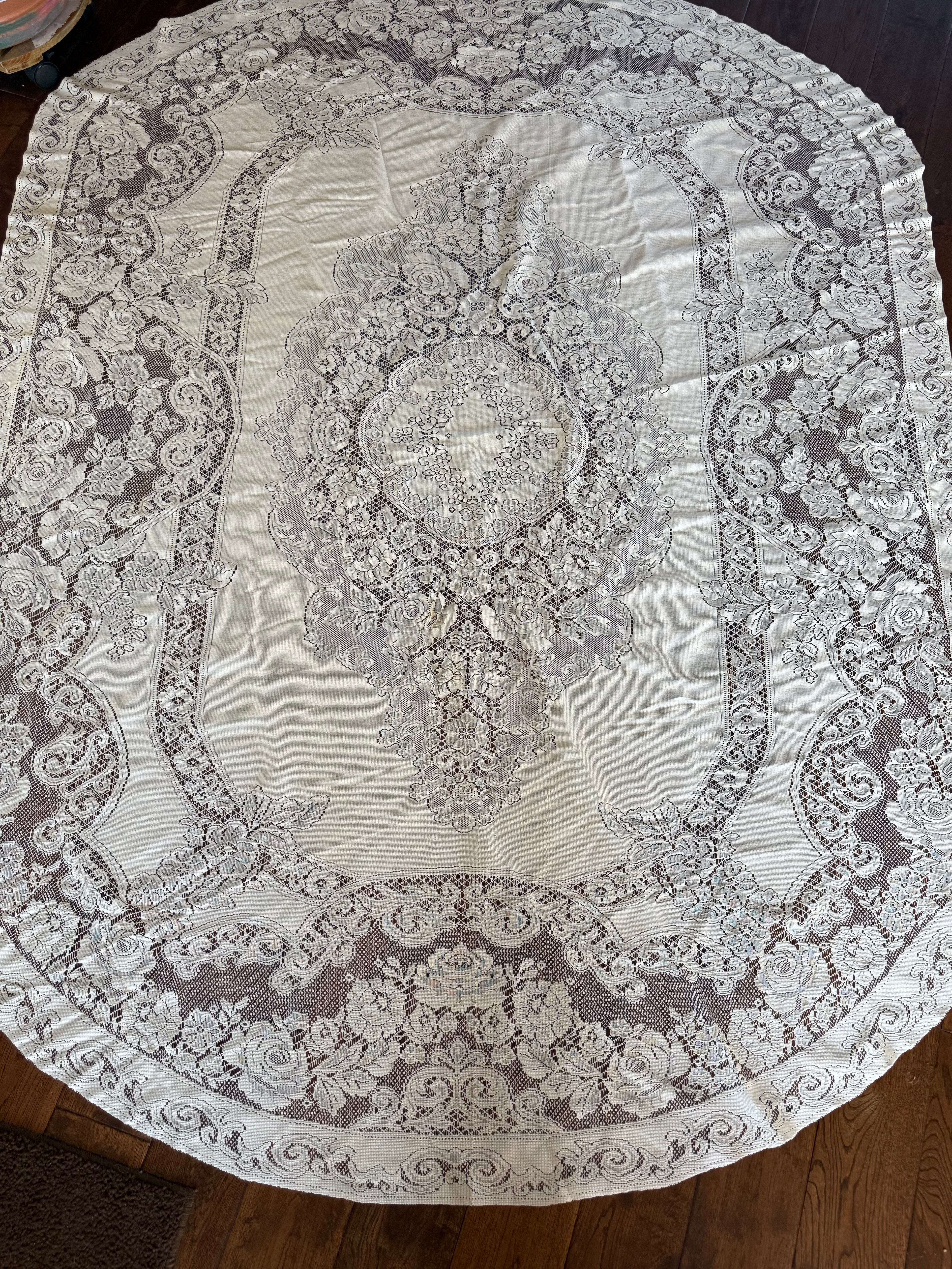 Vintage Large Oval Lace Table Cloth