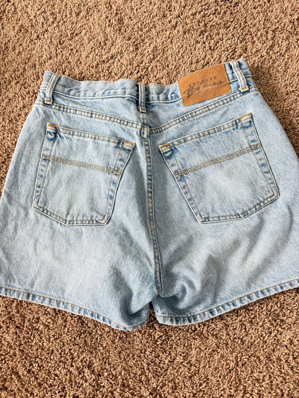 Vintage Express Bleus Denim Shorts